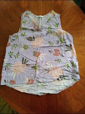 Sonoma Lavender Floral V-Neck Sleeveless Camisole - Size: Large
